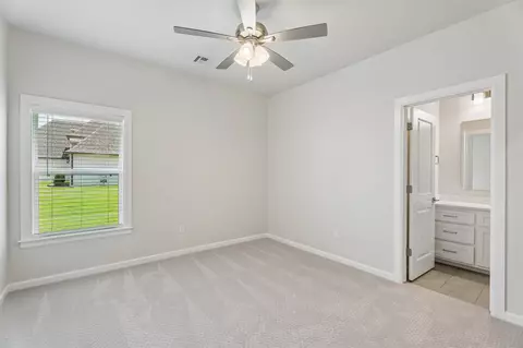 Bedroom - 84 E 165th Pl S, Glenpool, OK 74033 photo 5 of 13