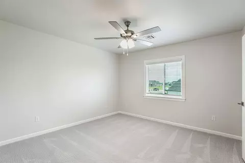Bedroom - 84 E 165th Pl S, Glenpool, OK 74033 photo 9 of 13