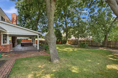 Exterior - 6780 E 66th Pl, Tulsa, OK 74133 photo 10 of 13