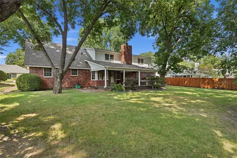Exterior - 6780 E 66th Pl, Tulsa, OK 74133 photo 11 of 13