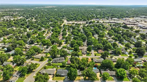 View/Area - 6780 E 66th Pl, Tulsa, OK 74133 photo 2 of 3