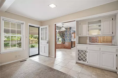 Entry Way - 6780 E 66th Pl, Tulsa, OK 74133 photo 6 of 7