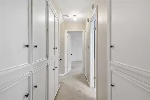 Entry Way - 6780 E 66th Pl, Tulsa, OK 74133 photo 7 of 7