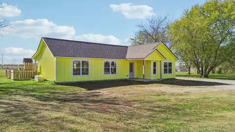 2152 E 430 Rd, Adair, OK 74330