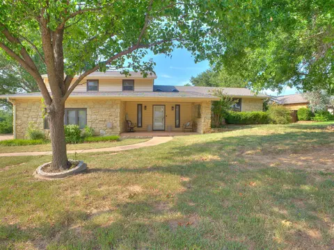 3213 W 69th Ct, Tulsa, OK 74132