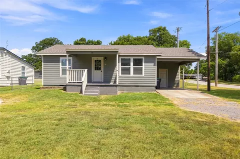 310 E First St, Tahlequah, OK 74464