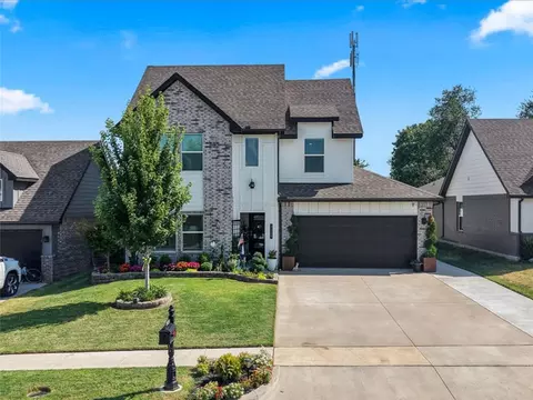 2429 W Charleston St, Broken Arrow, OK 74011