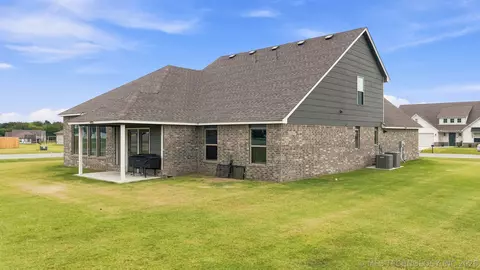 Other - 3555 E 155th St, Bixby, OK 74008 photo 6 of 8
