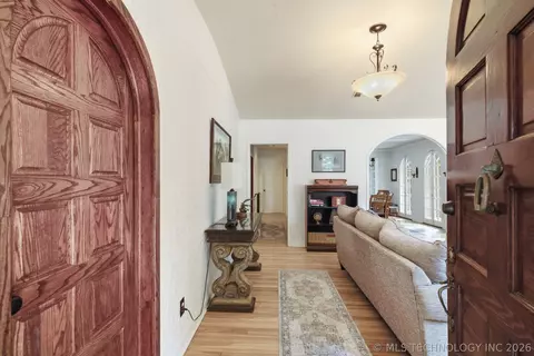 Entry Way - 116 E 26th St, Tulsa, OK 74103 photo 1 of 3