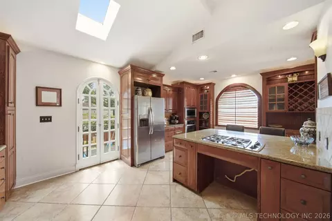 Kitchen - 116 E 26th St, Tulsa, OK 74103 photo 6 of 6