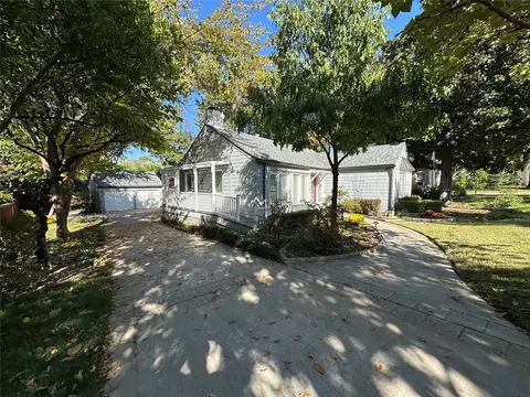 Exterior - 333 E 29th Pl, Tulsa, OK 74114 photo 11 of 11