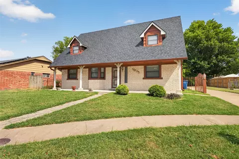 Exterior - 10125 E 29th St, Tulsa, OK 74129 photo 7 of 10