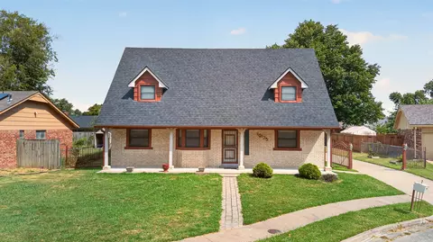 Exterior - 10125 E 29th St, Tulsa, OK 74129 photo 9 of 10