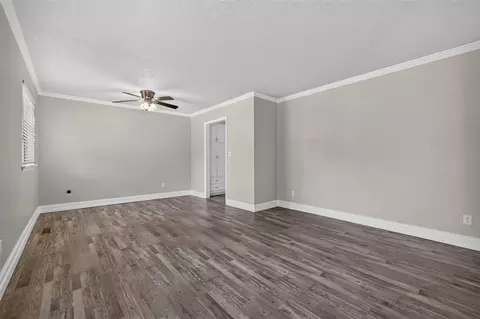 Living - 10125 E 29th St, Tulsa, OK 74129 photo 2 of 8