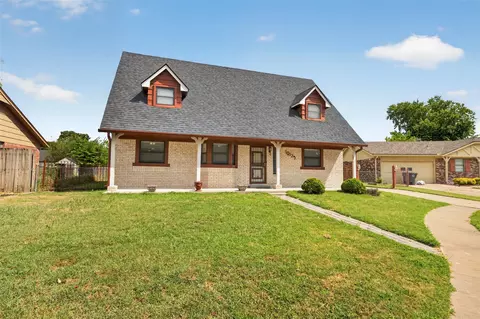 Exterior - 10125 E 29th St, Tulsa, OK 74129 photo 8 of 10