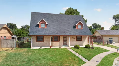 Exterior - 10125 E 29th St, Tulsa, OK 74129 photo 10 of 10