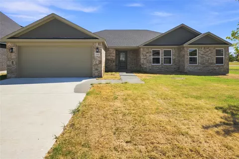 1906 Topaz Rd, Pryor, OK 74361
