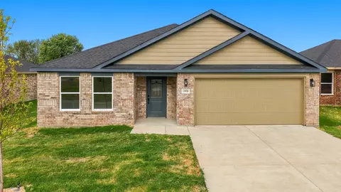 1909 Topaz Rd, Pryor, OK 74361