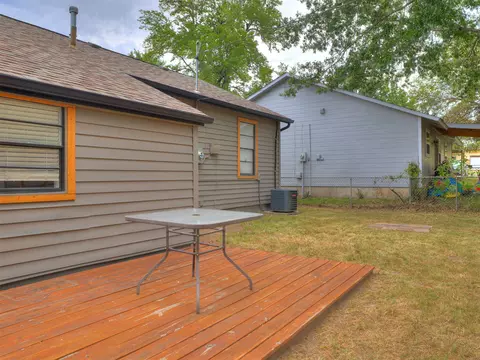 Exterior - 515 E Greeley St, Broken Arrow, OK 74012 photo 4 of 18