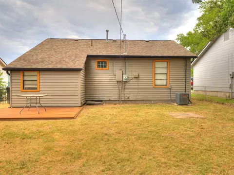 Exterior - 515 E Greeley St, Broken Arrow, OK 74012 photo 6 of 18