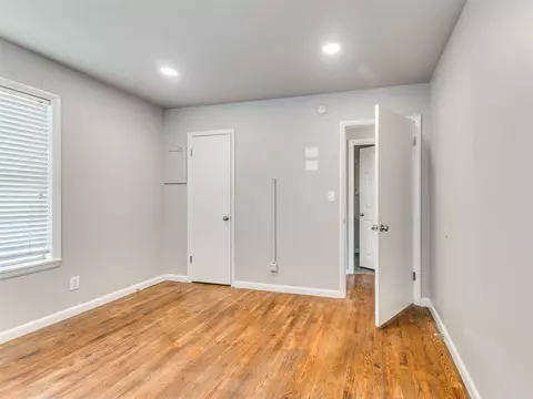 Bedroom - 515 E Greeley St, Broken Arrow, OK 74012 photo 3 of 5