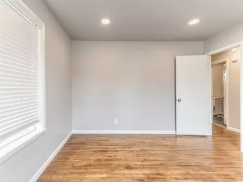 Bedroom - 515 E Greeley St, Broken Arrow, OK 74012 photo 1 of 5
