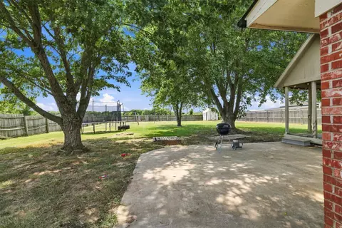 Exterior - 183 Summit Cir, Durant, OK 74701 photo 4 of 4