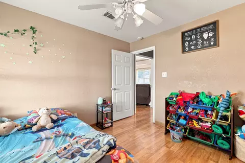 Bedroom - 183 Summit Cir, Durant, OK 74701 photo 3 of 6