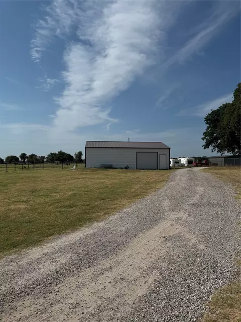Exterior - 20126 Old Towne, Thackerville, OK 73459 photo 4 of 4