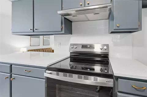 Kitchen - 21504 E 33rd St S, Broken Arrow, OK 74014 photo 3 of 3