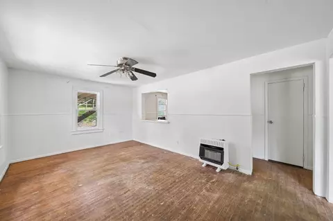 Living - 417 E 17th St, Ada, OK 74820 photo 3 of 4