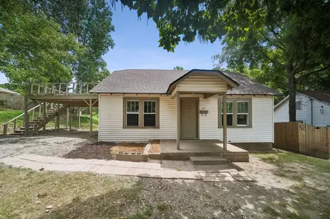 Exterior - 417 E 17th St, Ada, OK 74820 photo 7 of 9