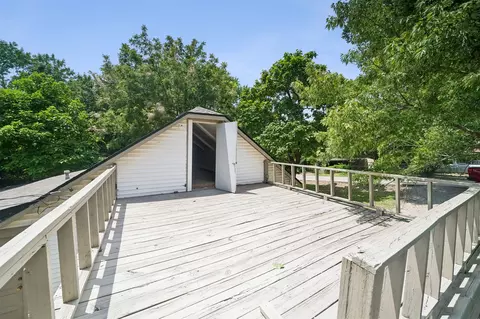 Exterior - 417 E 17th St, Ada, OK 74820 photo 5 of 9
