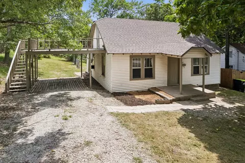 Exterior - 417 E 17th St, Ada, OK 74820 photo 6 of 9