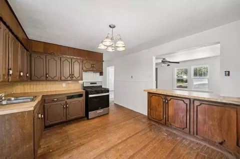 Kitchen - 417 E 17th St, Ada, OK 74820 photo 1 of 1