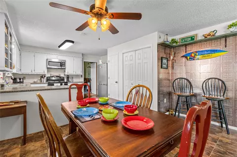 Dining - 414410 E 1074 Rd, Checotah, OK 74426 photo 1 of 2