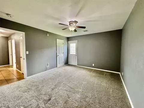 Bedroom - 3401 E Irvington Pl, Broken Arrow, OK 74014 photo 2 of 6