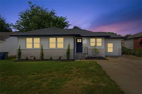 Exterior - 4044 E 27th St, Tulsa, OK 74114 photo 2 of 3