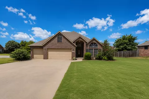 4604 N Narcissus Ave, Broken Arrow, OK 74012