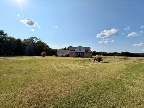 5665 Lakeview Dr, Mounds, OK 74047