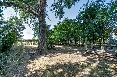 Exterior - 313 W Moses St, Cushing, OK 74023 photo 5 of 6