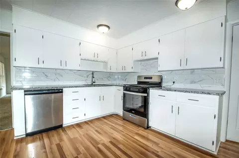 Kitchen - 313 W Moses St, Cushing, OK 74023 photo 1 of 2
