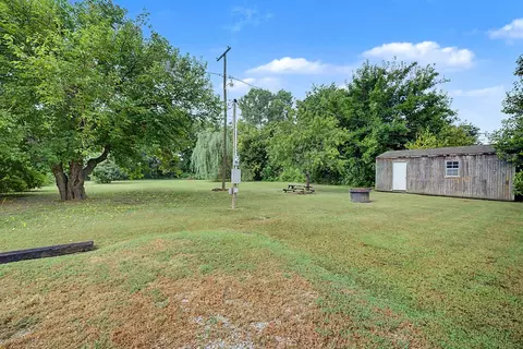 Exterior - 236 E 148th St S, Glenpool, OK 74033 photo 7 of 12