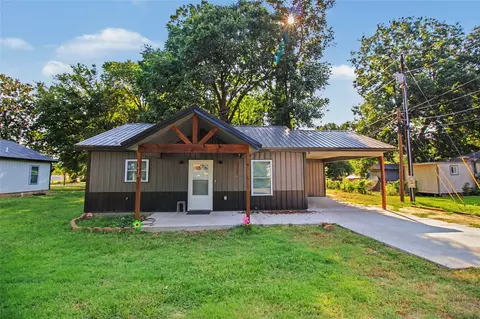 1415 S Locust Ave, Westville, OK 74965
