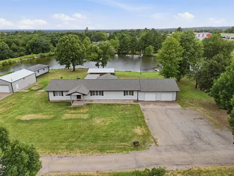 View/Area - 4707 E 116th St, Perkins, OK 74059 photo 1 of 17