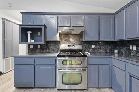 Kitchen - 4707 E 116th St, Perkins, OK 74059 photo 6 of 7