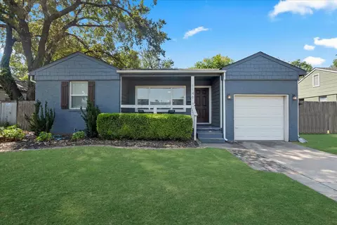 Exterior - 1146 E 49th St, Tulsa, OK 74105 photo 2 of 11
