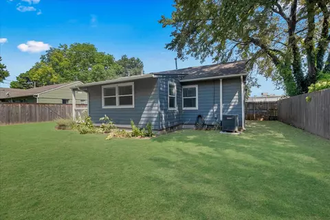 Exterior - 1146 E 49th St, Tulsa, OK 74105 photo 11 of 11