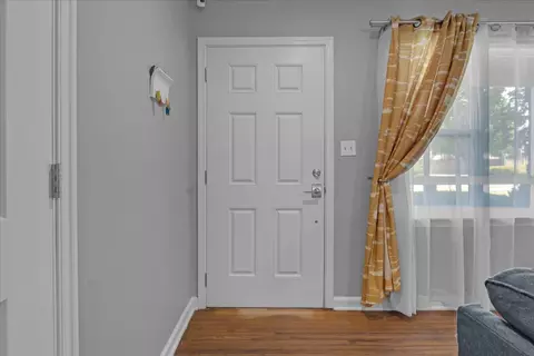 Entry Way - 1146 E 49th St, Tulsa, OK 74105 photo 2 of 3