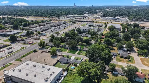 View/Area - 1146 E 49th St, Tulsa, OK 74105 photo 2 of 6